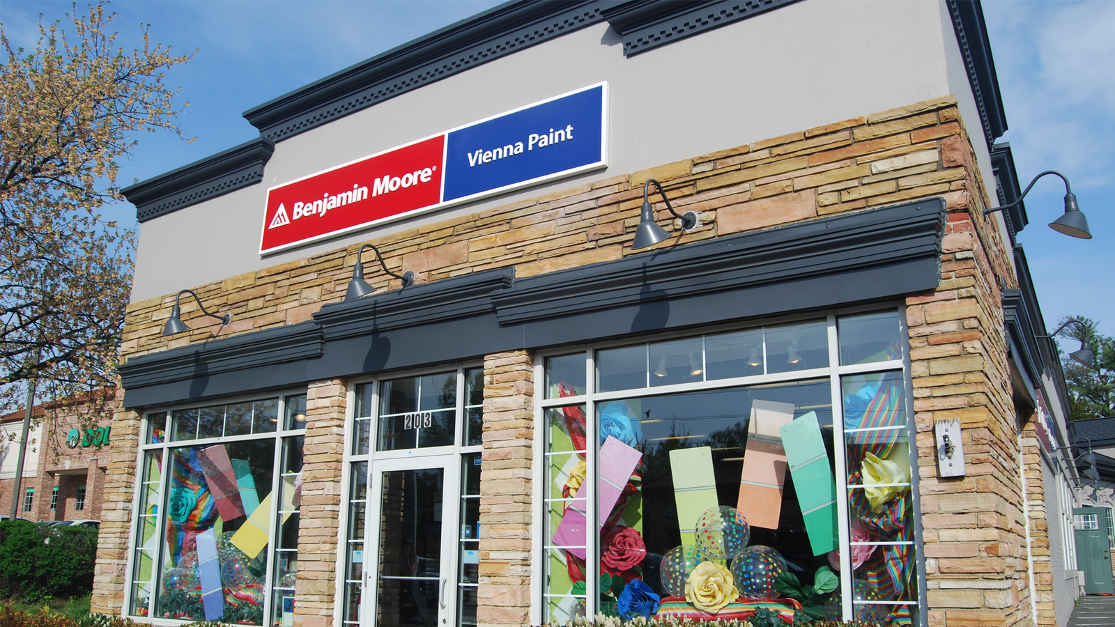 Aboff’s Welcomes Vienna Paint to the Family, Expands Into Virginia