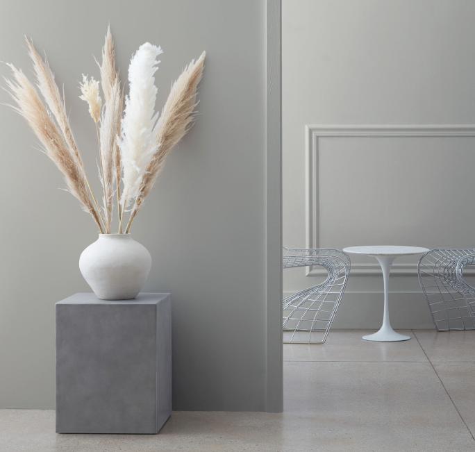 AF-700 Storm by Benjamin Moore